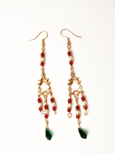 boucles-doreilles-chandelier-rouge-vert.jpg